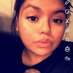 Meet your Posher, Lorena